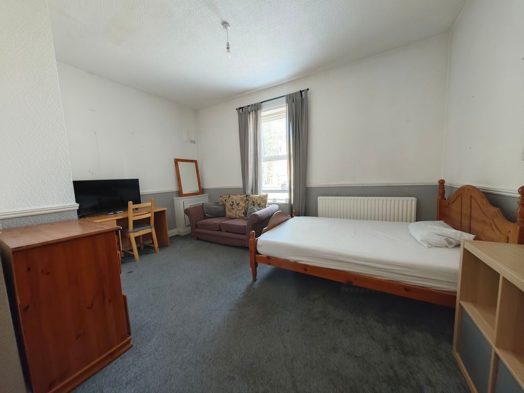 Room Blake Street in Carlisle