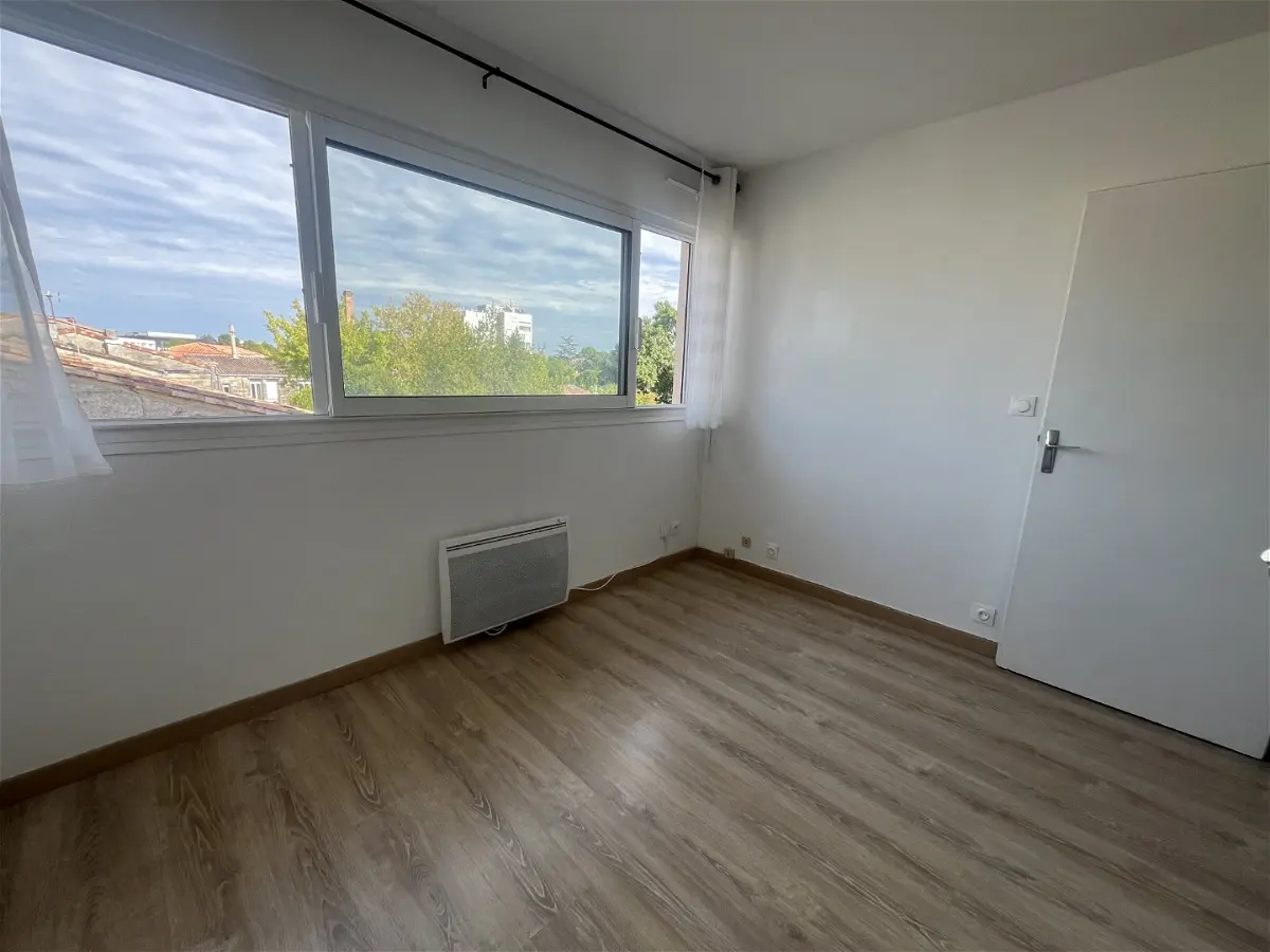 Appartement Avenue Aristide Briand à Mérignac
