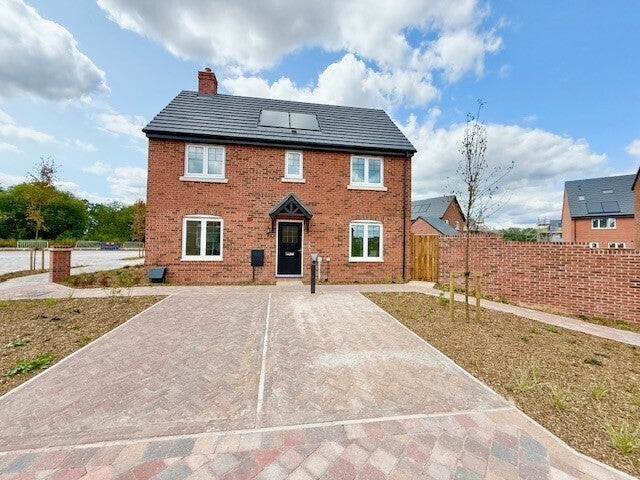 House Starling Close in Farndon