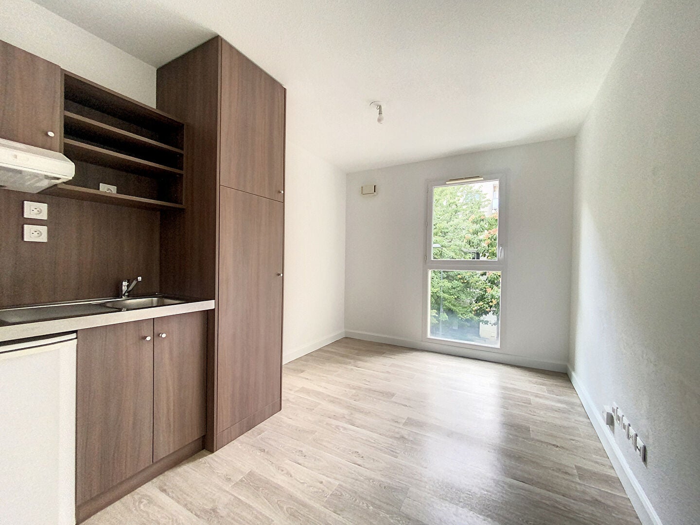 Flat Rue Colin in Villeurbanne