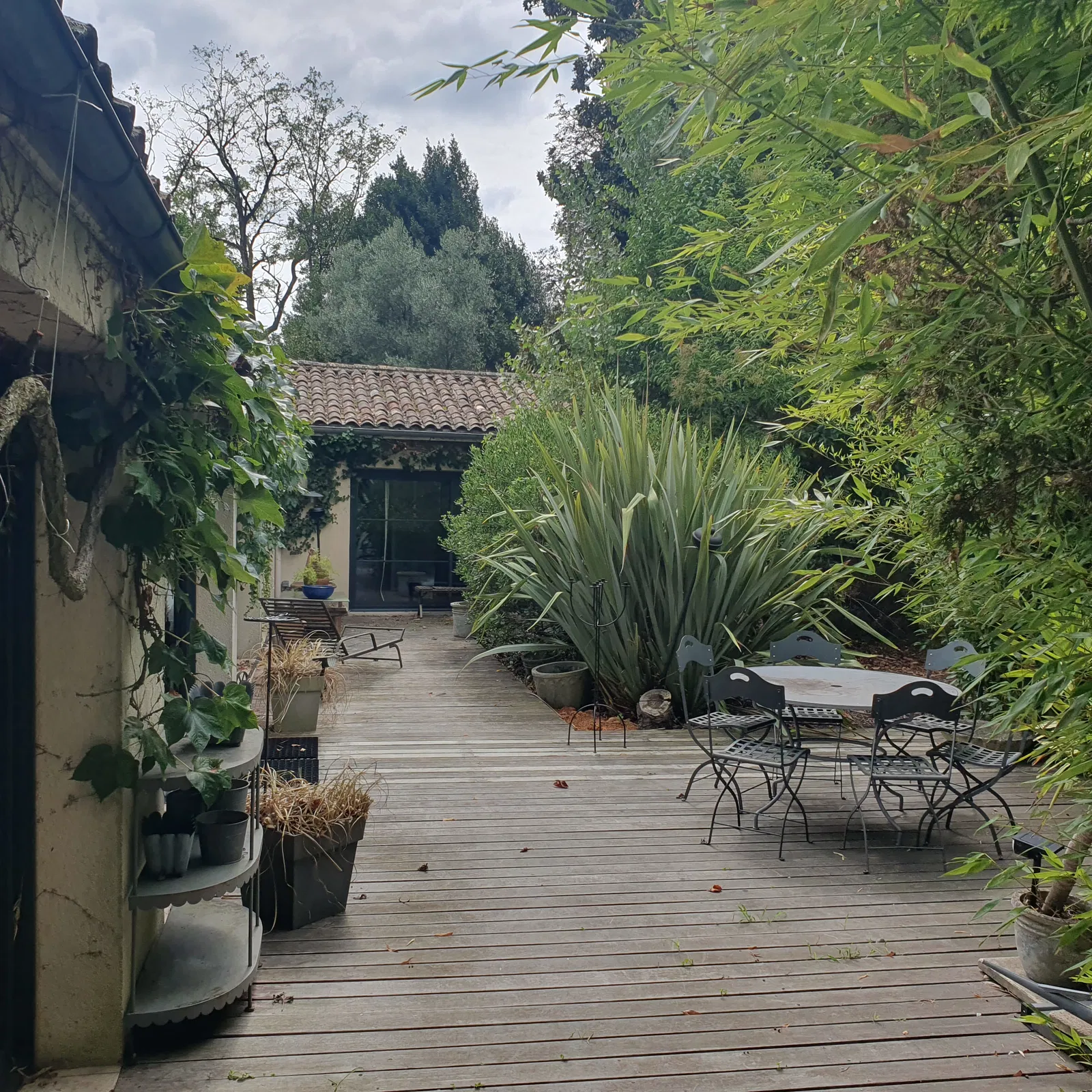 Chambre Rue Robert Caumont à Bordeaux
