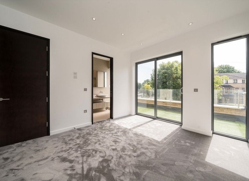 House Gunnersbury Mews in Greater London