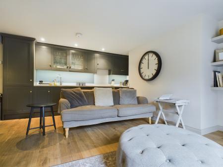 Flat West Grove Road in Harrogate