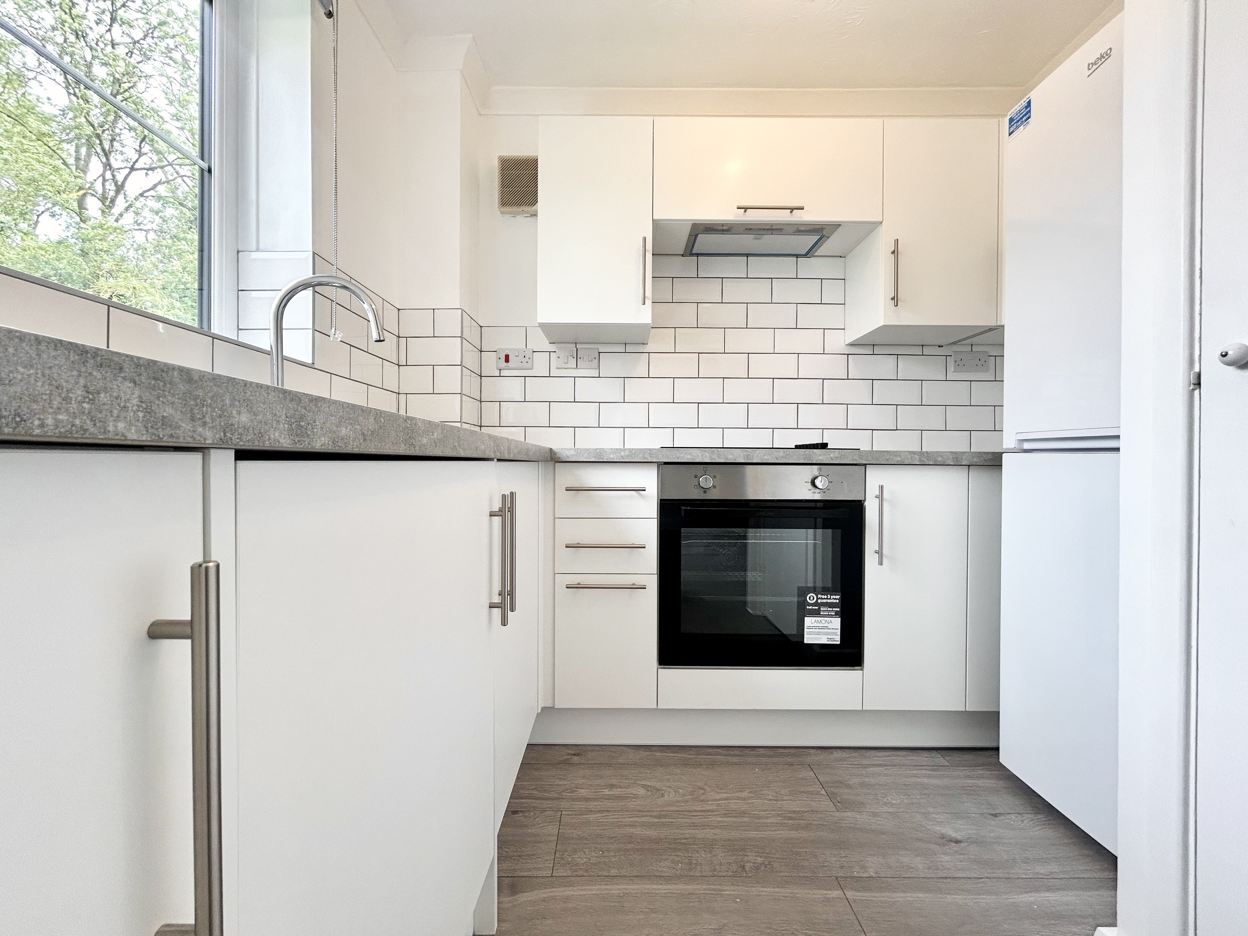 Flat Osbourne Road in Dartford