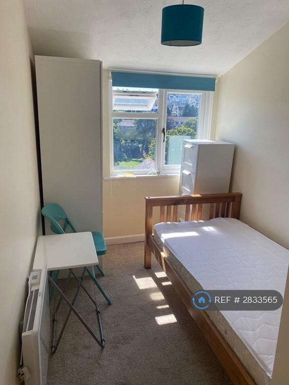 Flat Grenville Crescent in Falmouth