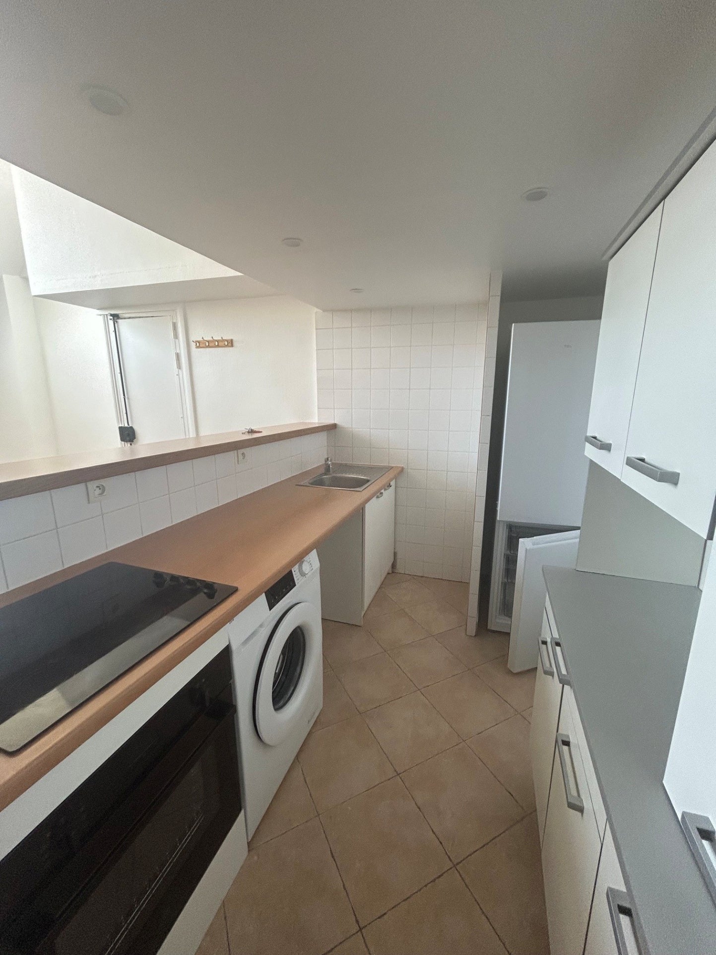 Flat Rue Ambroise Thomas in Paris