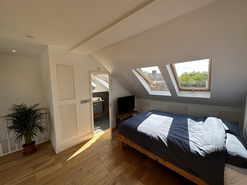 Room Claremont Street in Bristol