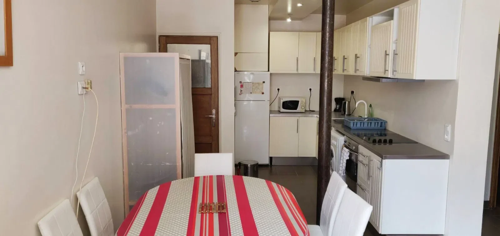 Appartement Place Saint-Louis à Versailles