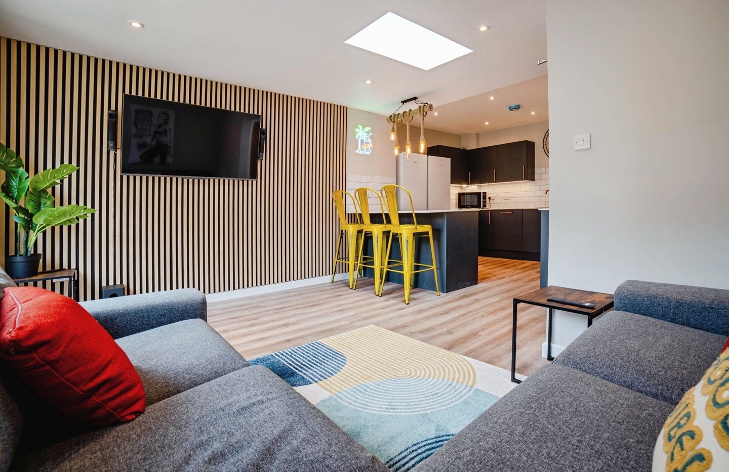 House Haycombe Drive in Bath