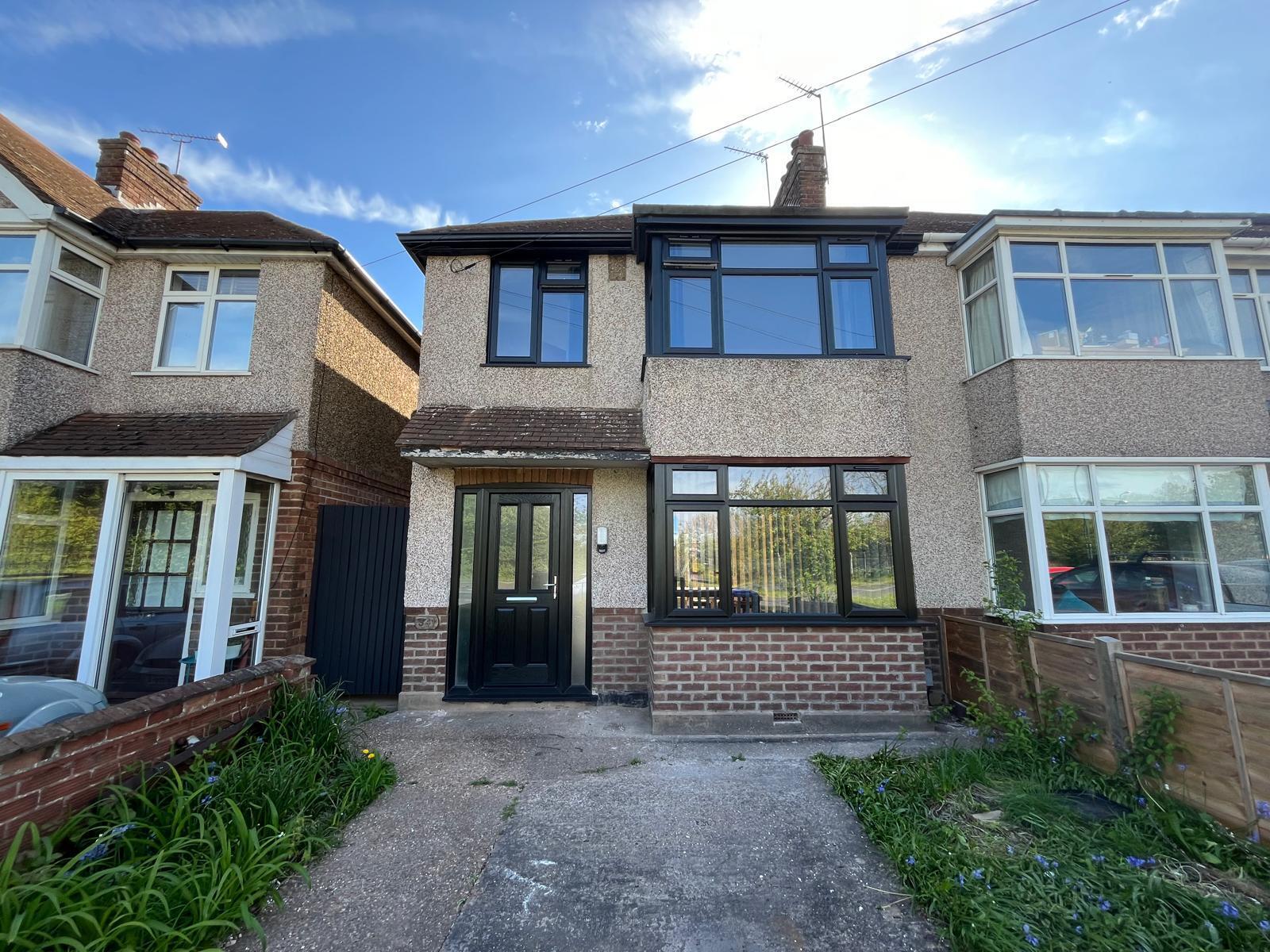 Flat Tachbrook Road in Warwick