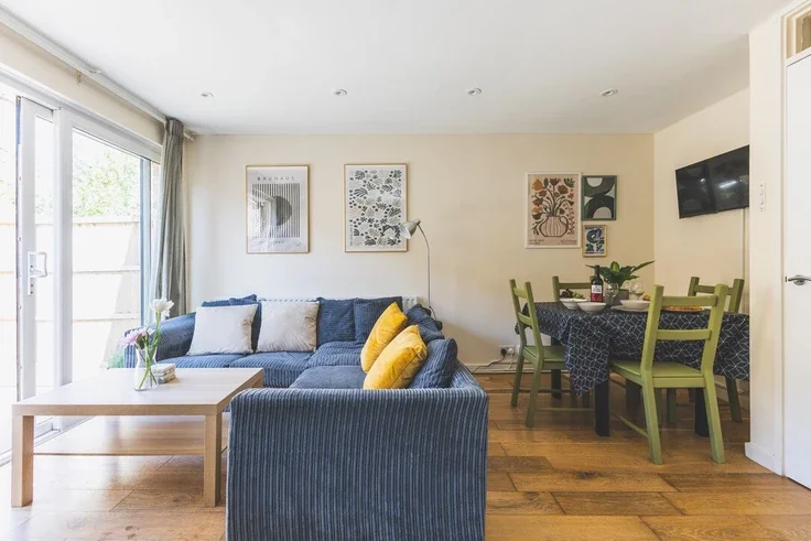 House Claudia Jones Way in Greater London
