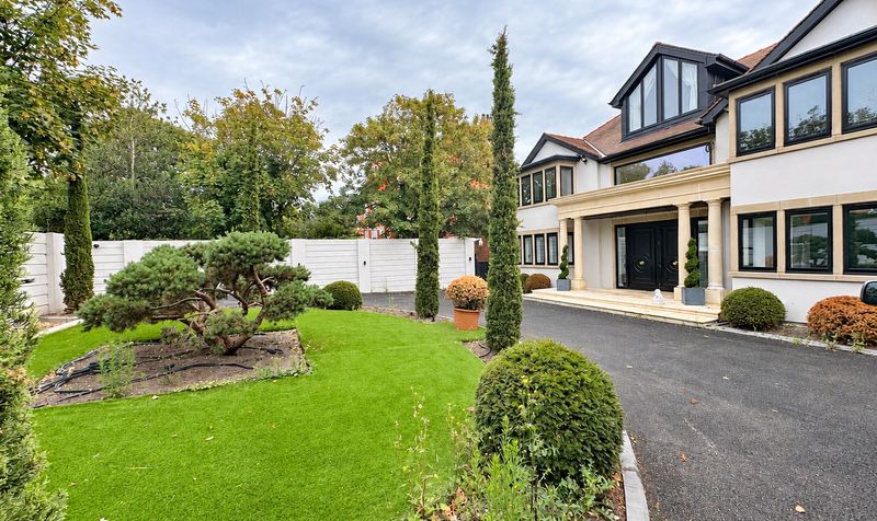 House Westbourne Road in Southport