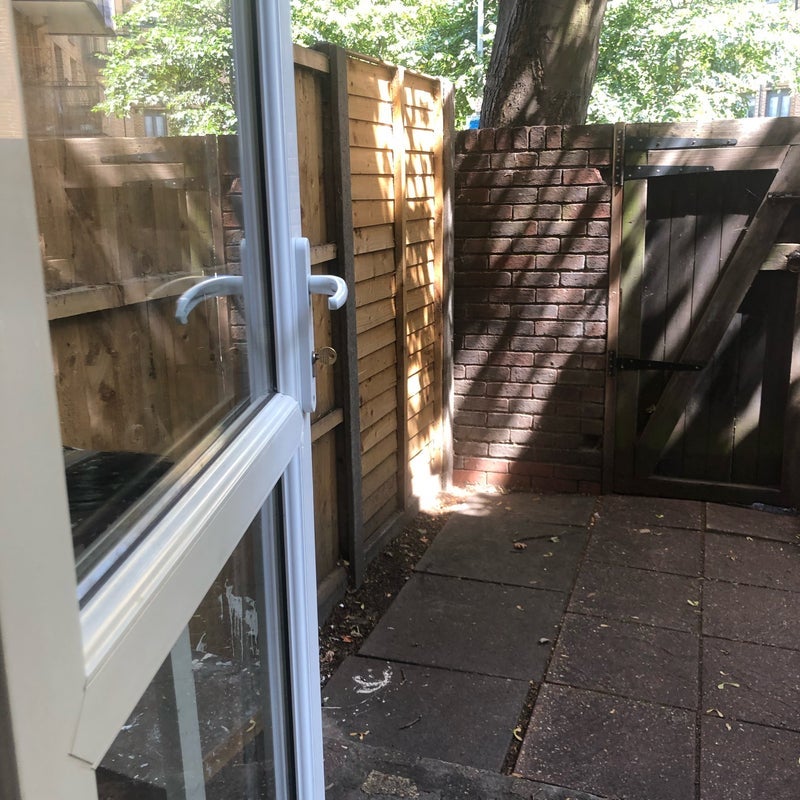 Room Cordelia Street in Greater London