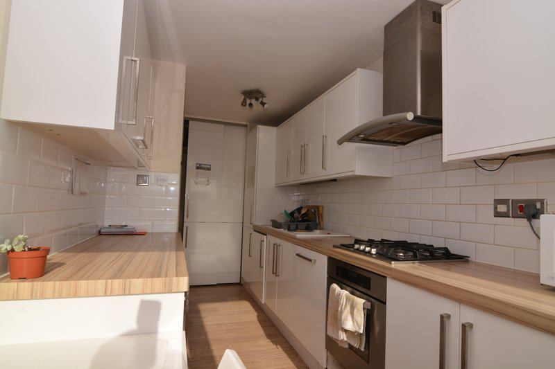 Room Stewart Street in Greater London