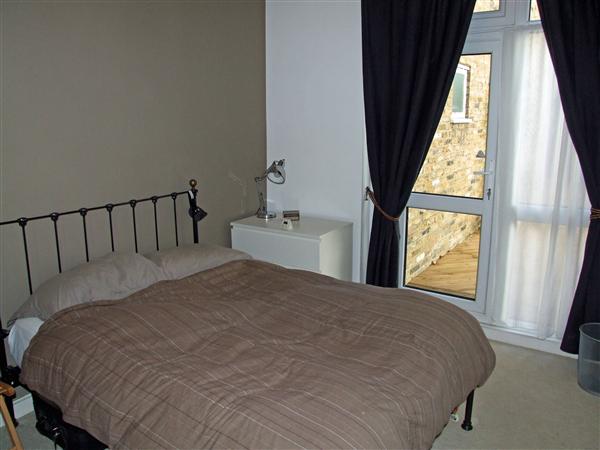 Flat Brecknock Road in Greater London