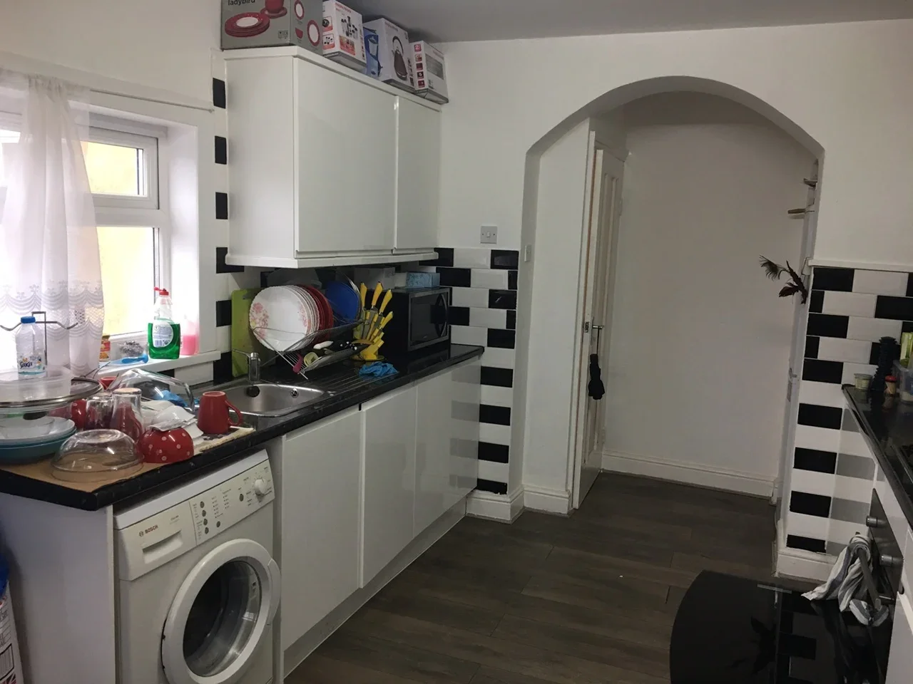 Flat Plashet Road in Greater London