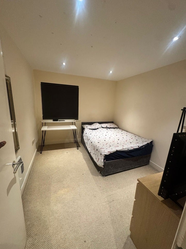 Room Restharrow Way in Gillingham