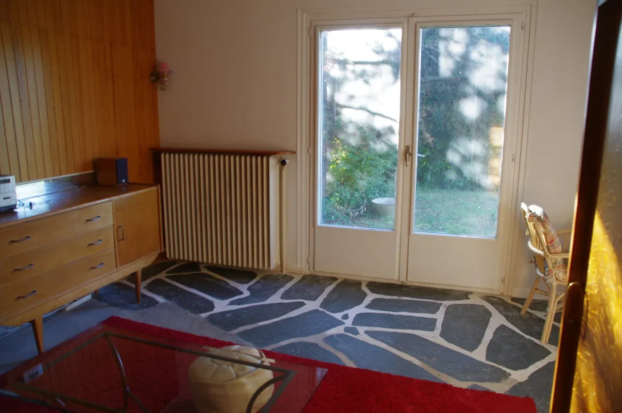 Room Chemin des Poussins in Prévessin