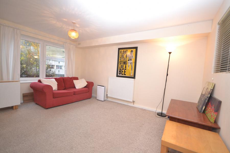 Flat Viewcraig Gardens in City of Edinburgh