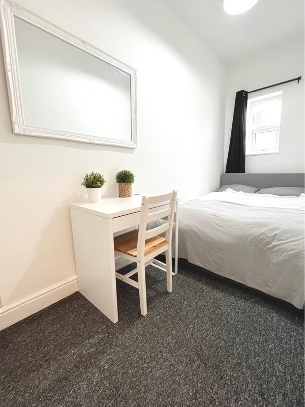 Room Arnside Street in Manchester
