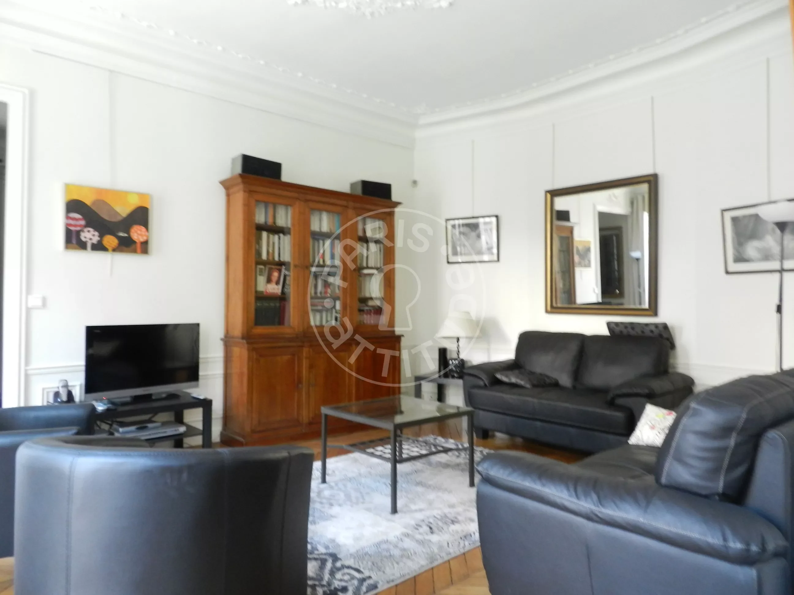 Appartement Rue Étienne Marcel à Paris
