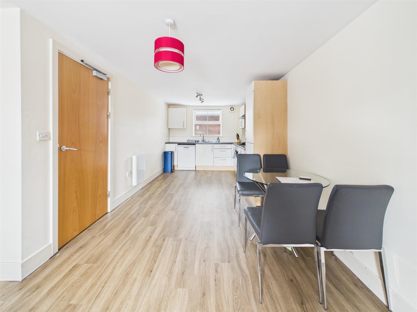 Flat Radbourne Street in Derby