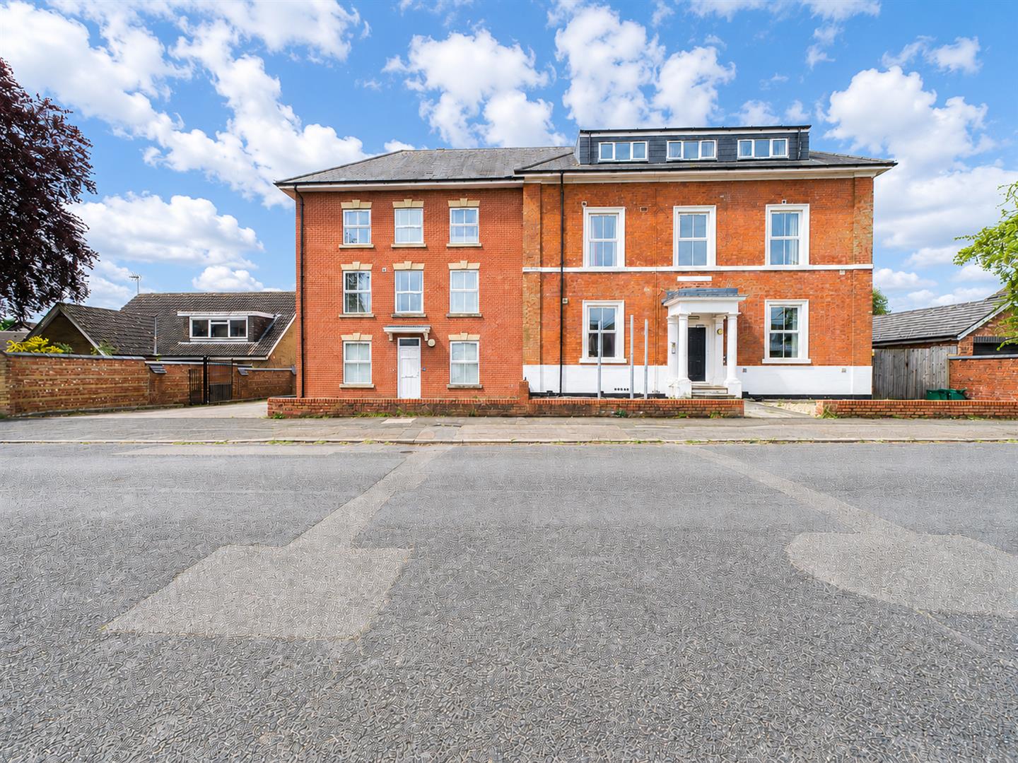 Flat Radbourne Street in Derby
