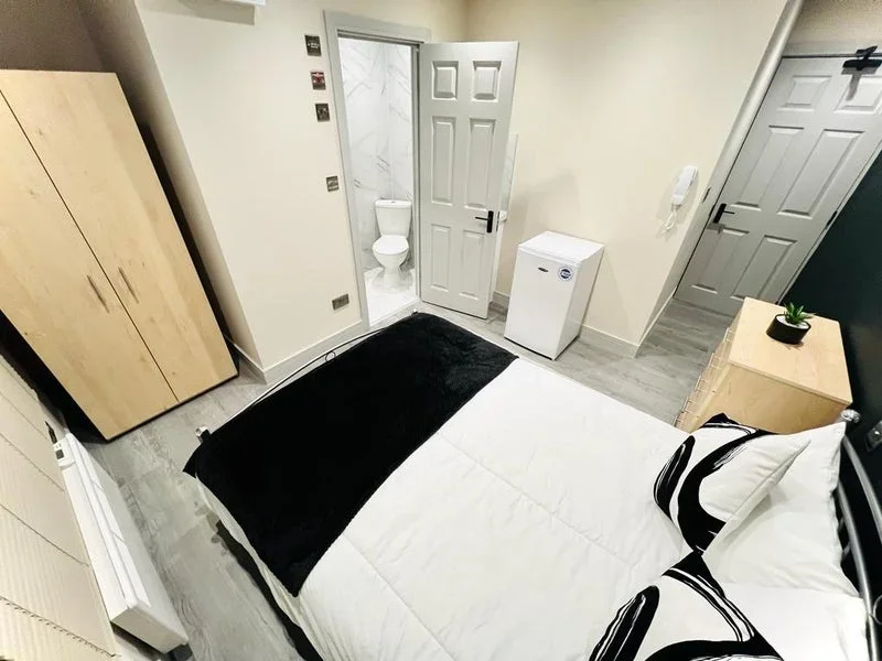 Room Dunbar Street in Greater London