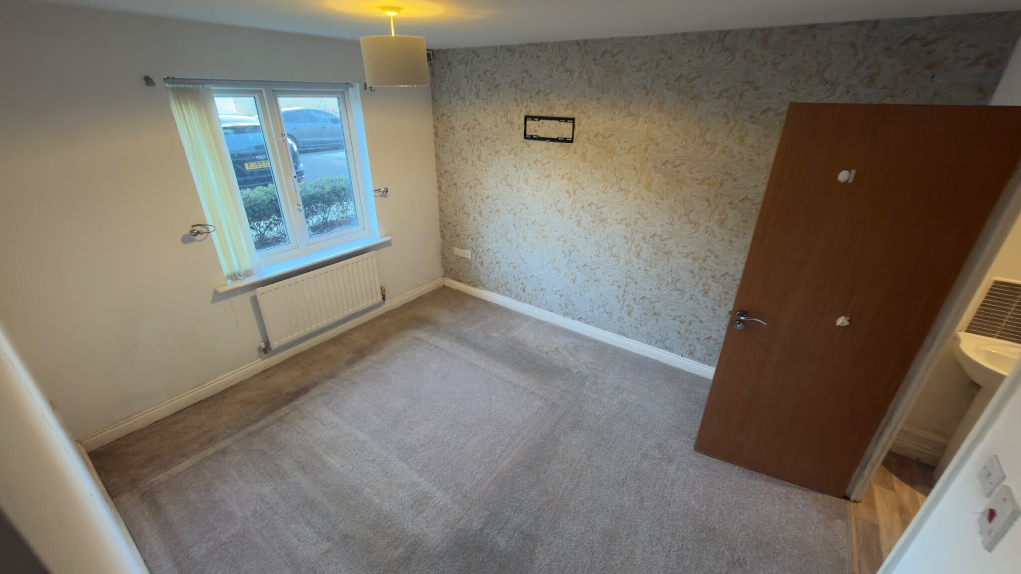 Flat Ash Court in Leeds