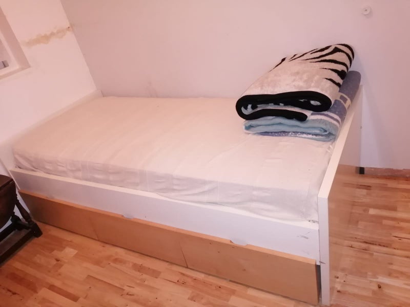 Room Lambeth Road in Greater London