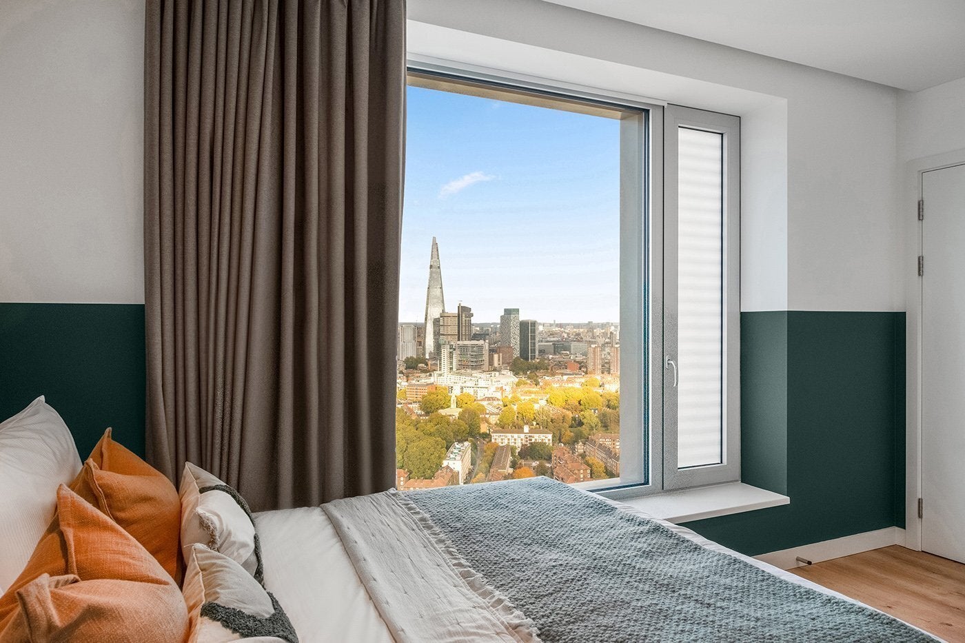 Flat Elephant and Castle in Greater London