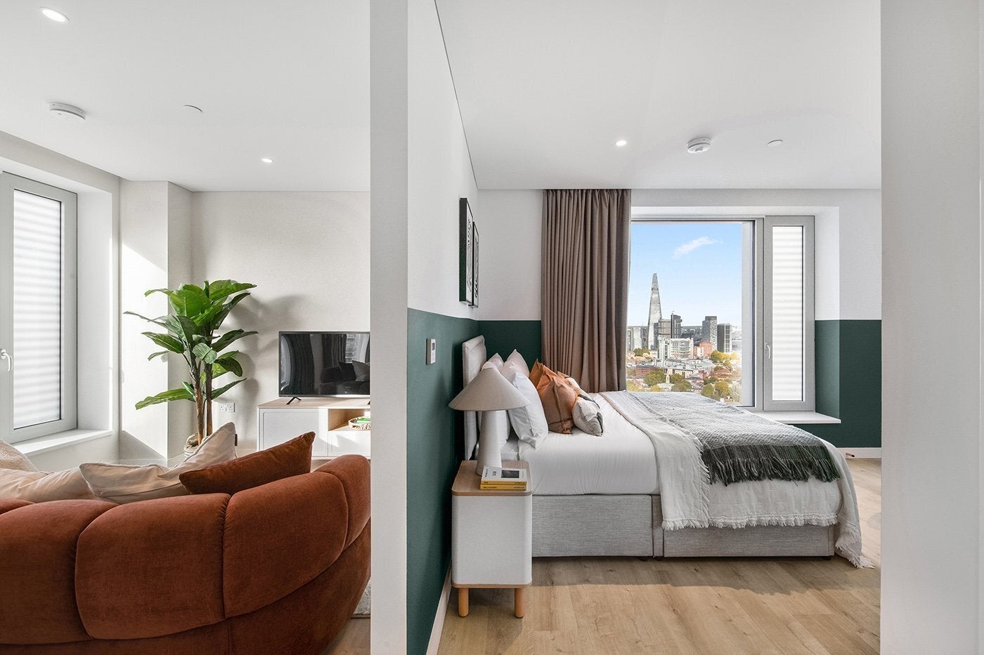 Flat Elephant and Castle in Greater London