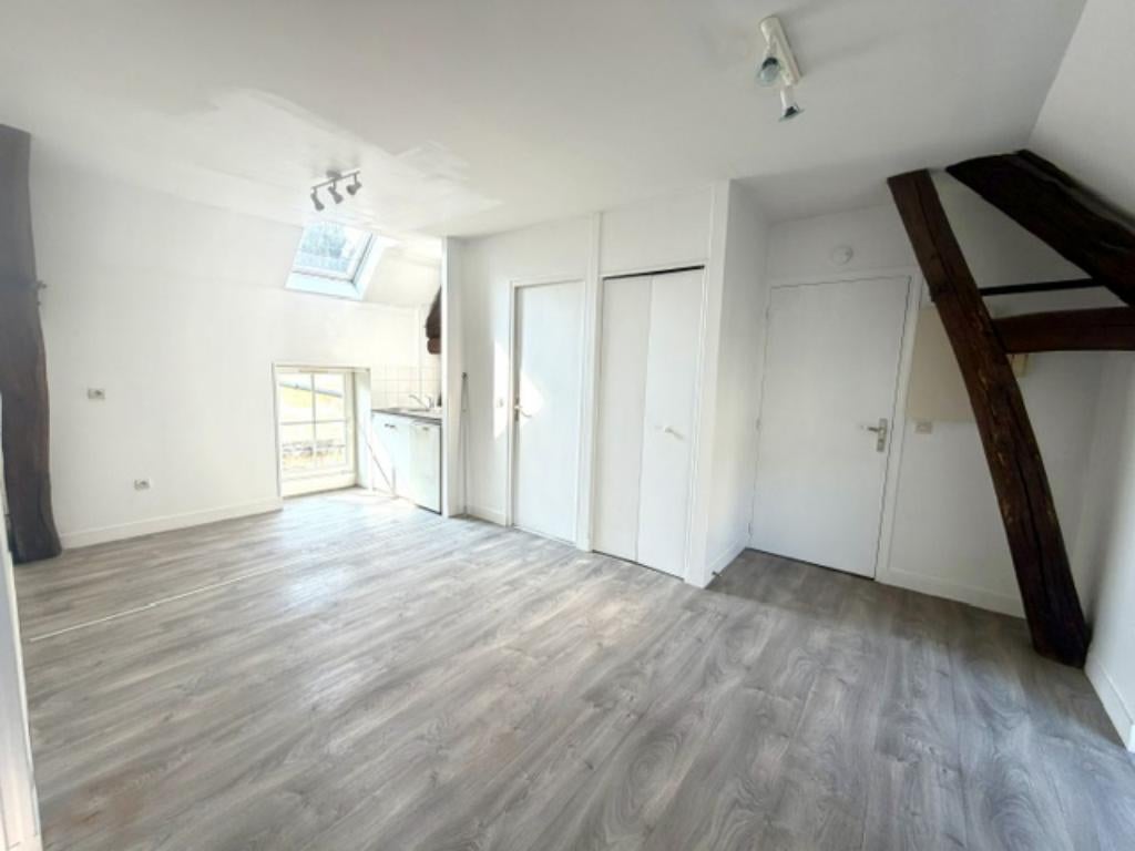 Flat Rue Sainte-Yphraise in Crépy-en-Valois