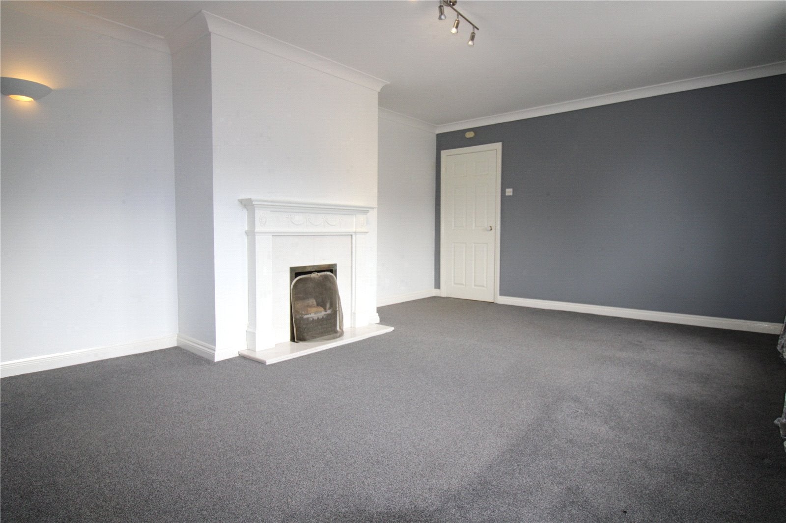 House Hughs Close in Newark and Sherwood