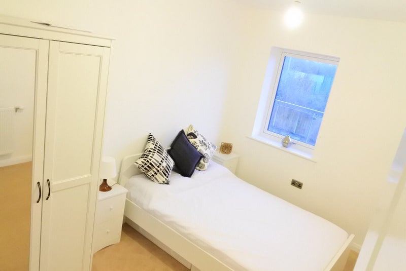 Room Beaumans Drive in Greater London