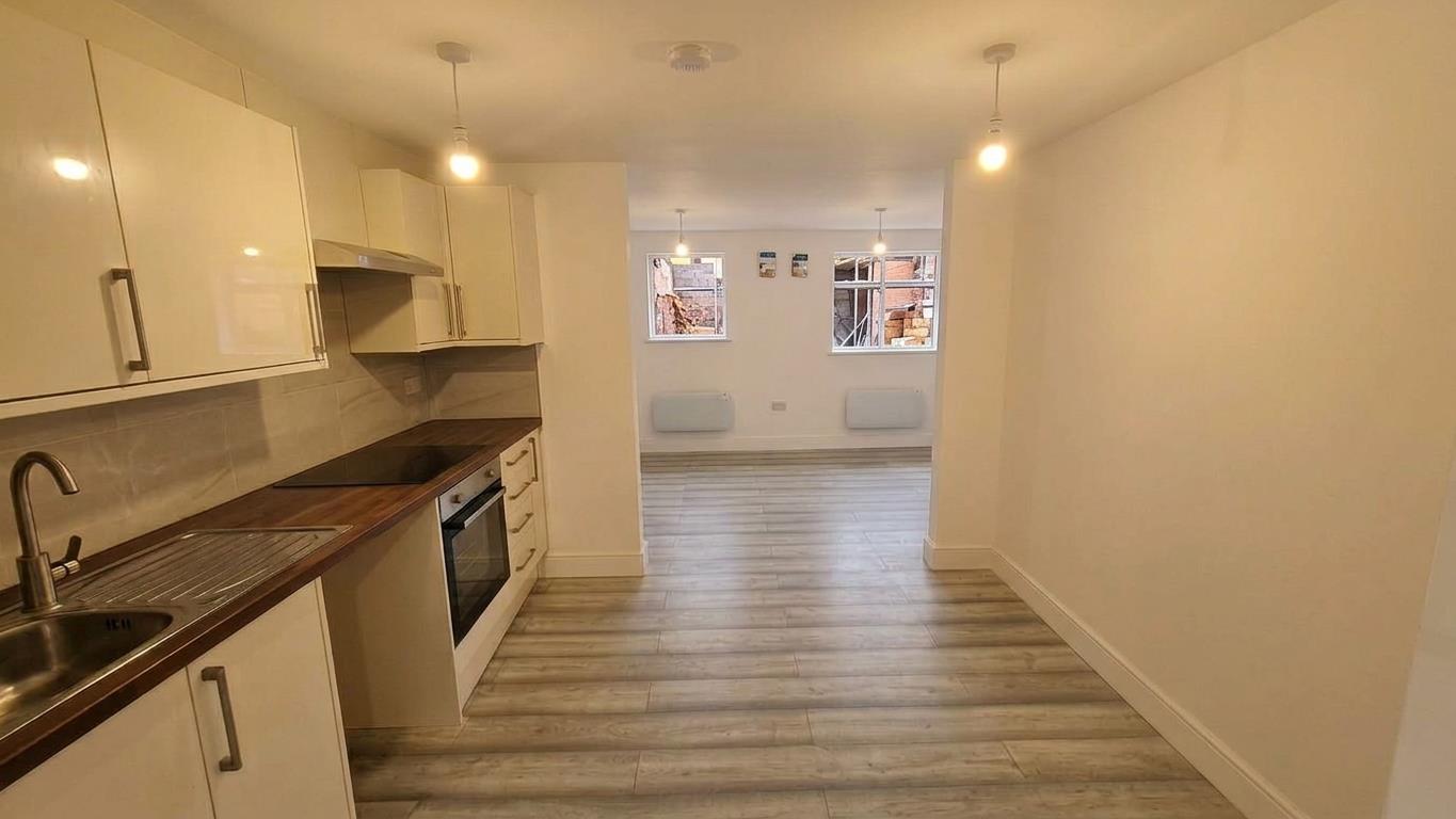 Flat King Street in Greater London