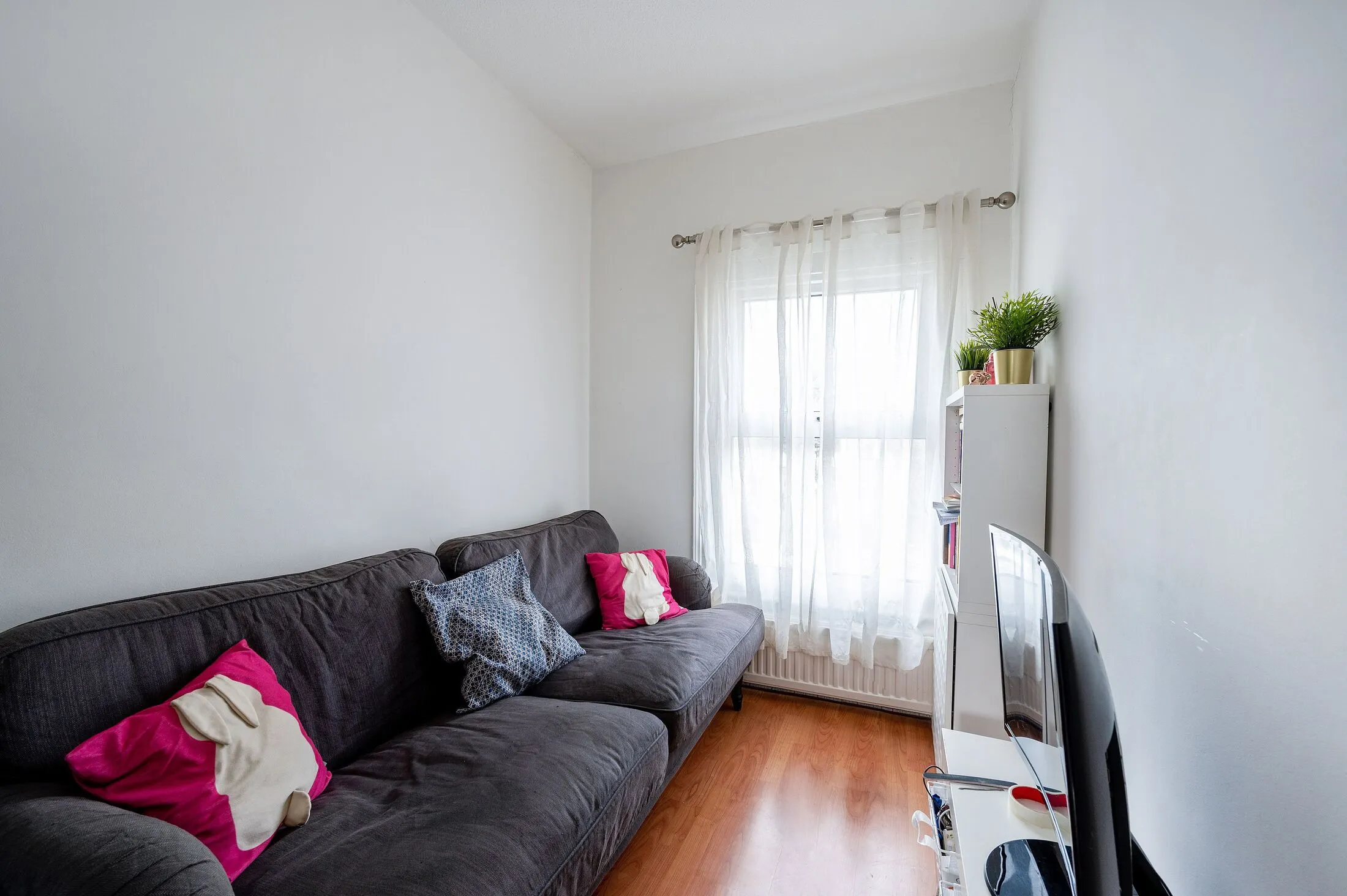 Flat Sumner Road in Greater London