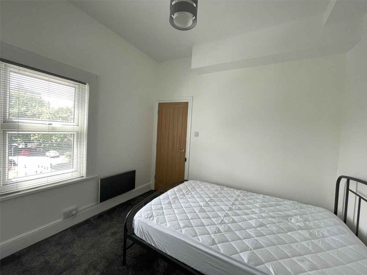 Flat Lower Holyhead Road in Coventry
