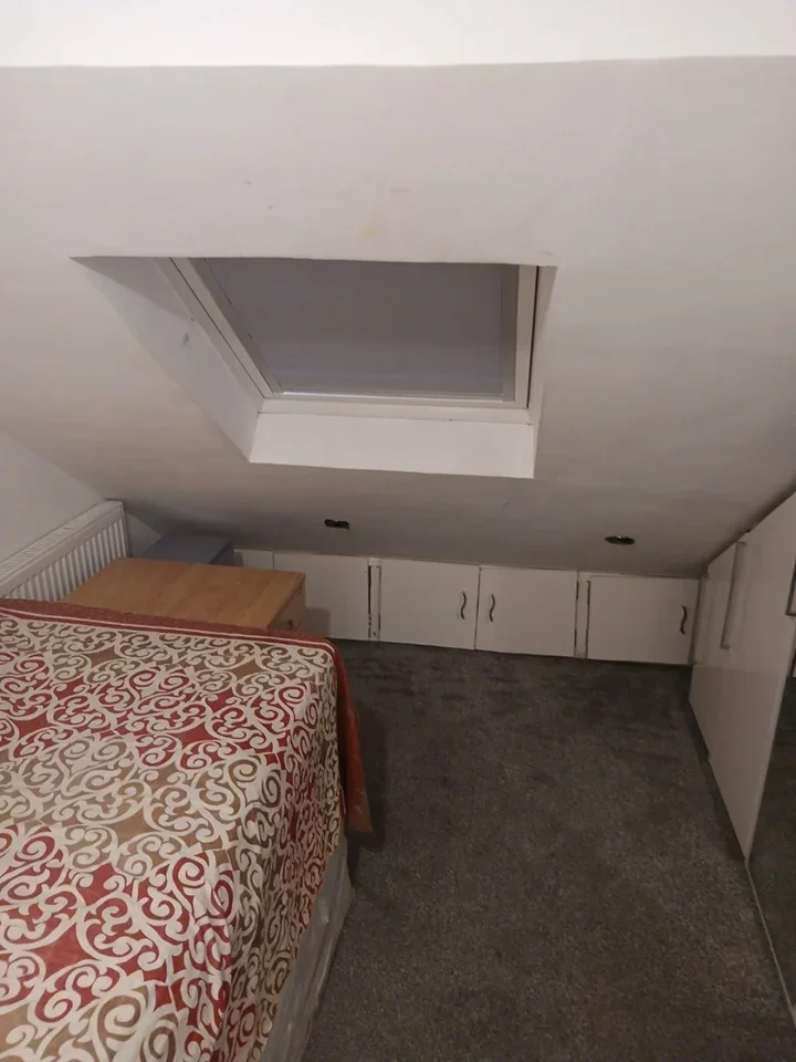 Room Grange Road in Greater London