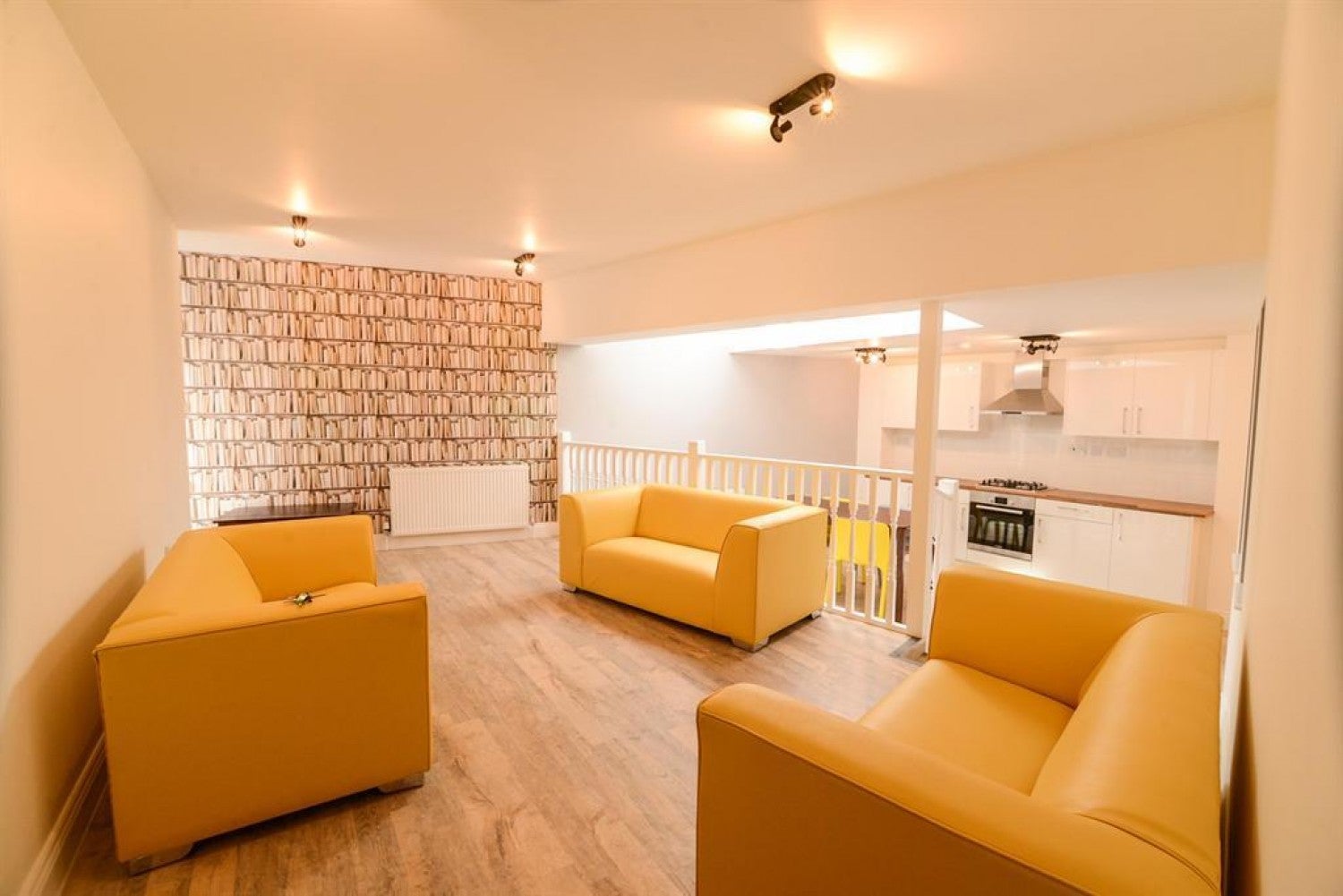 Flat Denmark Hill in Greater London