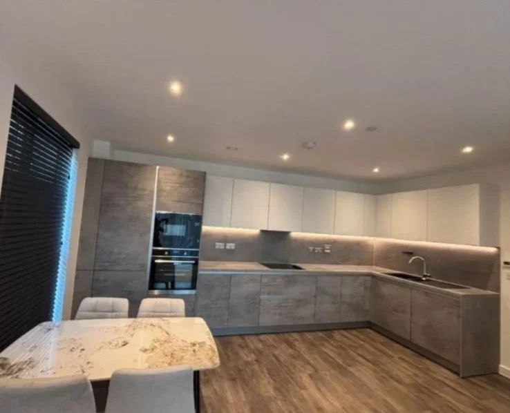 Flat Fleet Road in Greater London