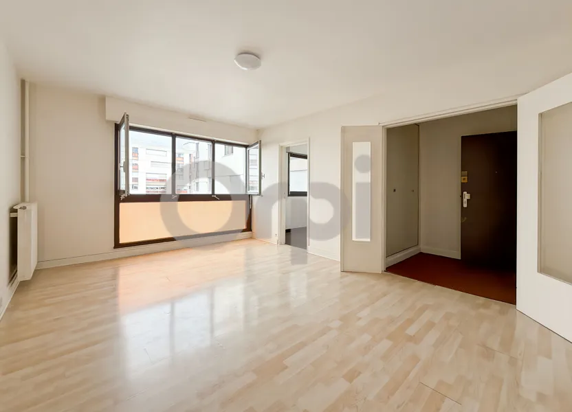 Appartement Rue de Fontarabie à Paris