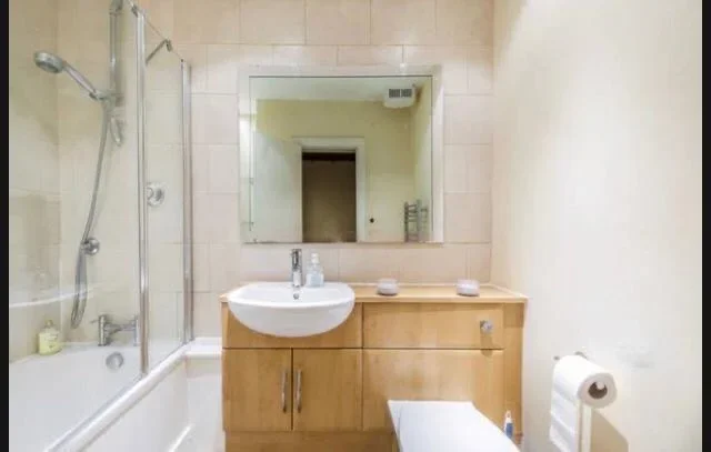 Flat Westbourne Terrace in City of Westminster