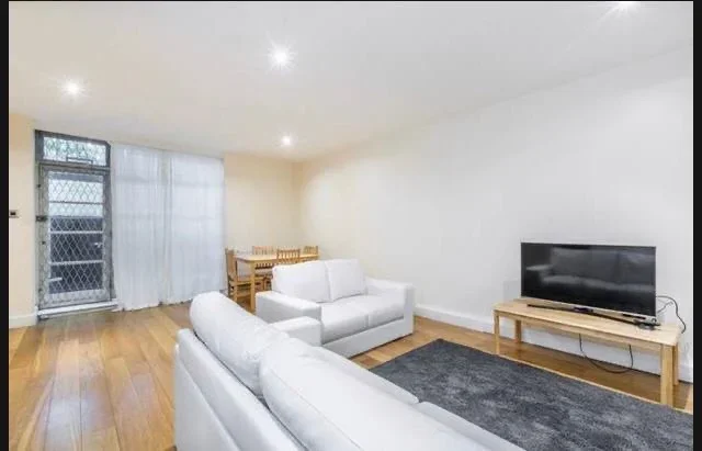 Flat Westbourne Terrace in City of Westminster