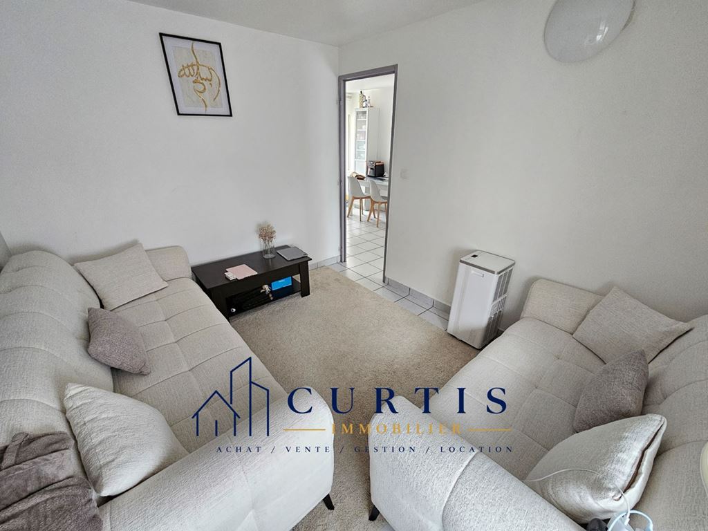 Appartement Rue Dubuisson à Le Chambon-Feugerolles