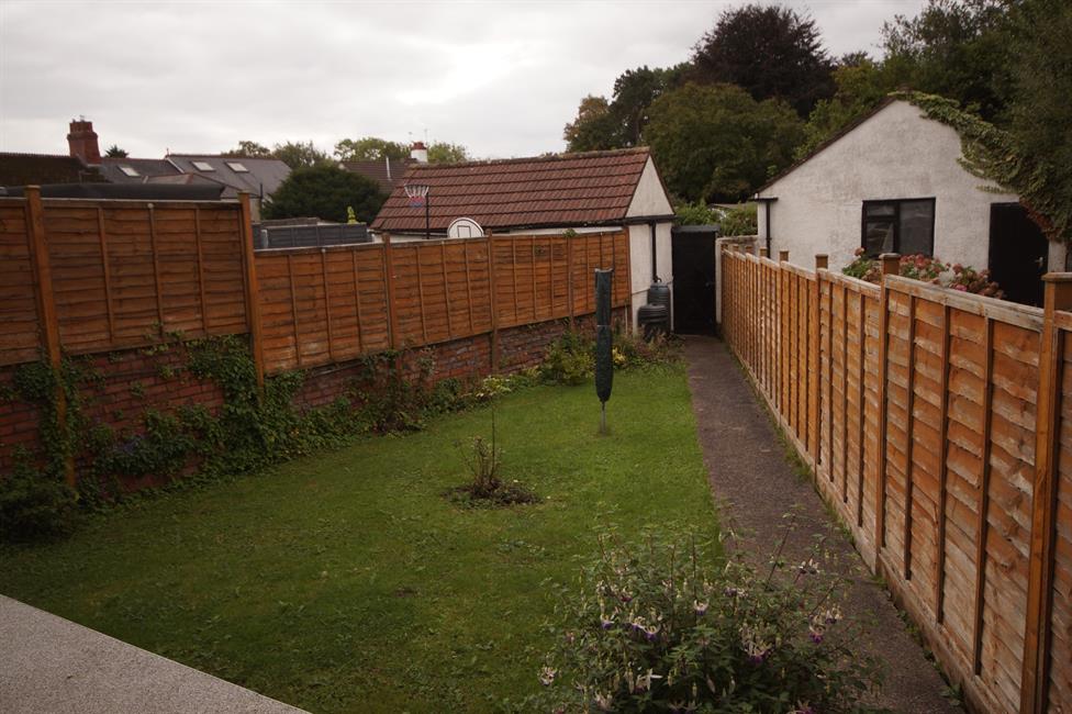 Flat Coryton Rise in Cardiff