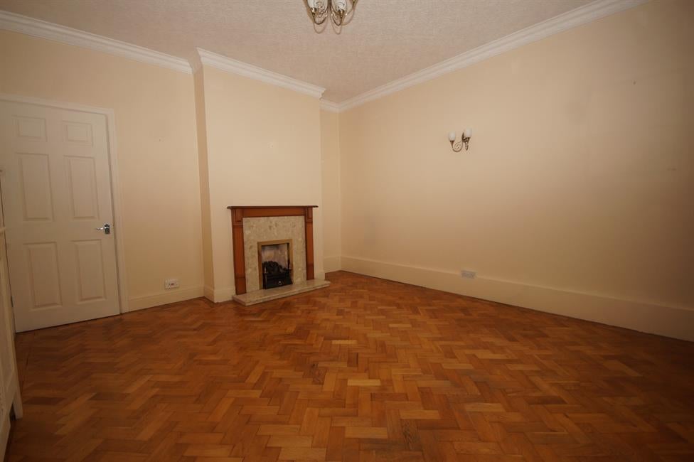 Flat Coryton Rise in Cardiff