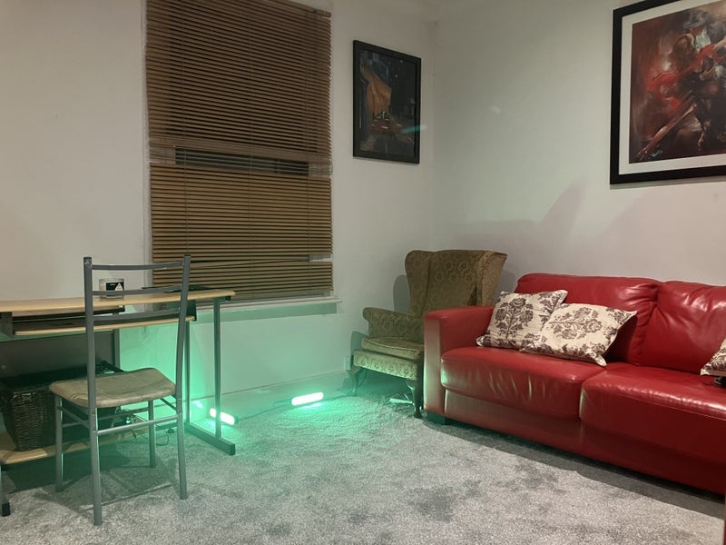 Room Smallwood Road in Greater London