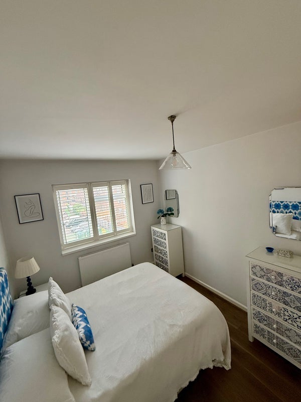 Flat Congreve Street in Greater London