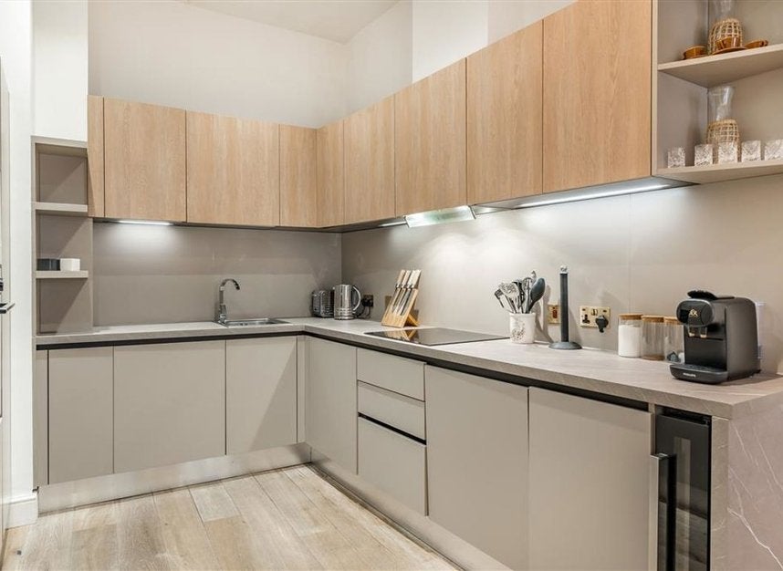 Flat Eastcastle Street in City of Westminster